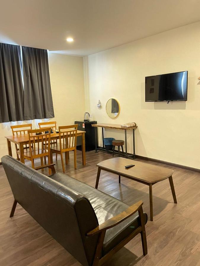 ג'יטרה Rnk Boutique Hotel מראה חיצוני תמונה